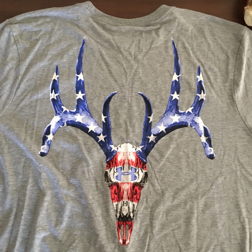 Men's Under Armour Deer Antler T-Shirt SUPER SOFT